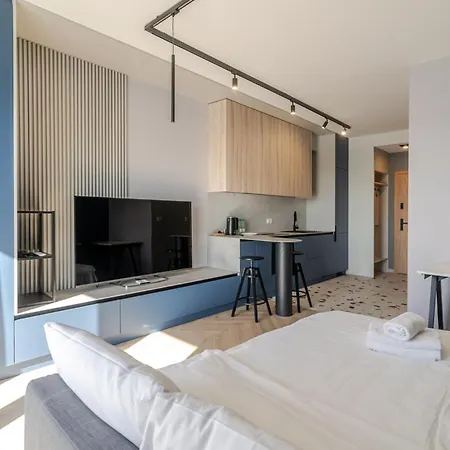 Global Park Navy By Bookinghost Apartmán *